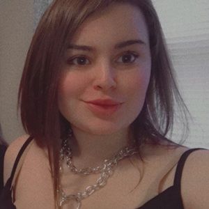 Meet your Posher, Gena